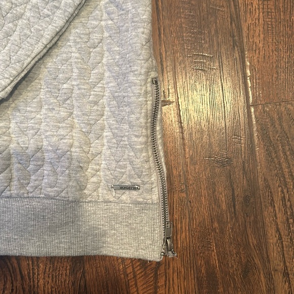 Mondetta Women Sweatshirt - Picture 4 of 7